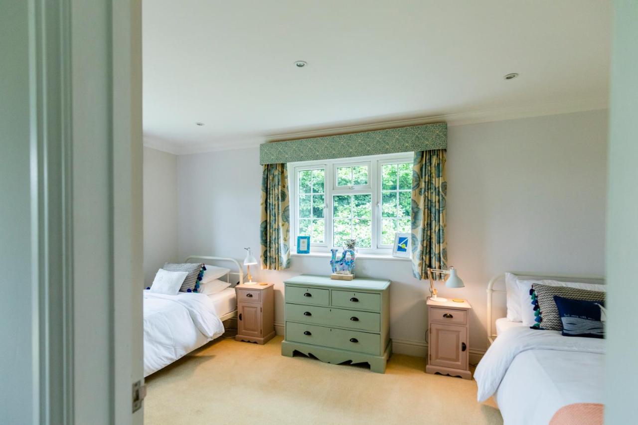 Villa The Honeypot At Newlands In Bury à Bury  Extérieur photo
